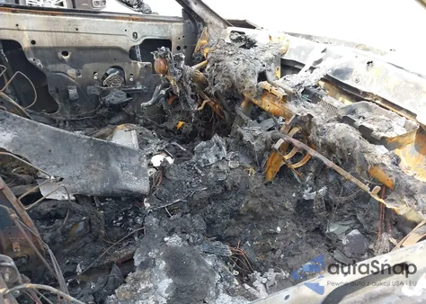 2022 Dodge Challenger Gt z USA, uszkodzony, nr VIN 2C3CDZJG5NH109417